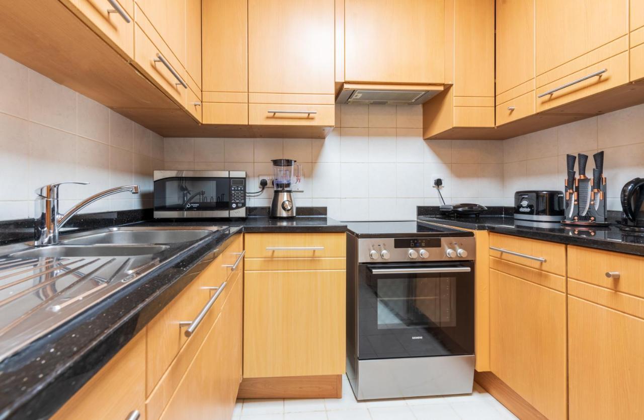 Trinity Holiday Homes - Sheikh Zayed Road Near To Financial Center Metro Station Ντουμπάι Εξωτερικό φωτογραφία