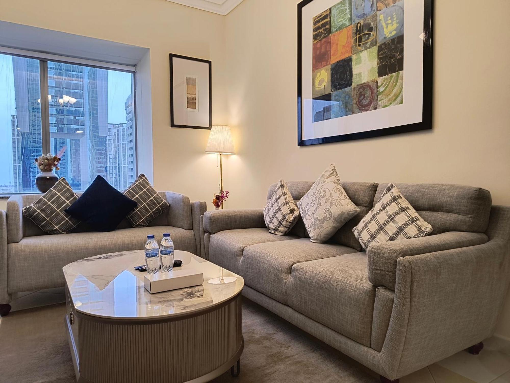 Trinity Holiday Homes - Sheikh Zayed Road Near To Financial Center Metro Station Ντουμπάι Εξωτερικό φωτογραφία